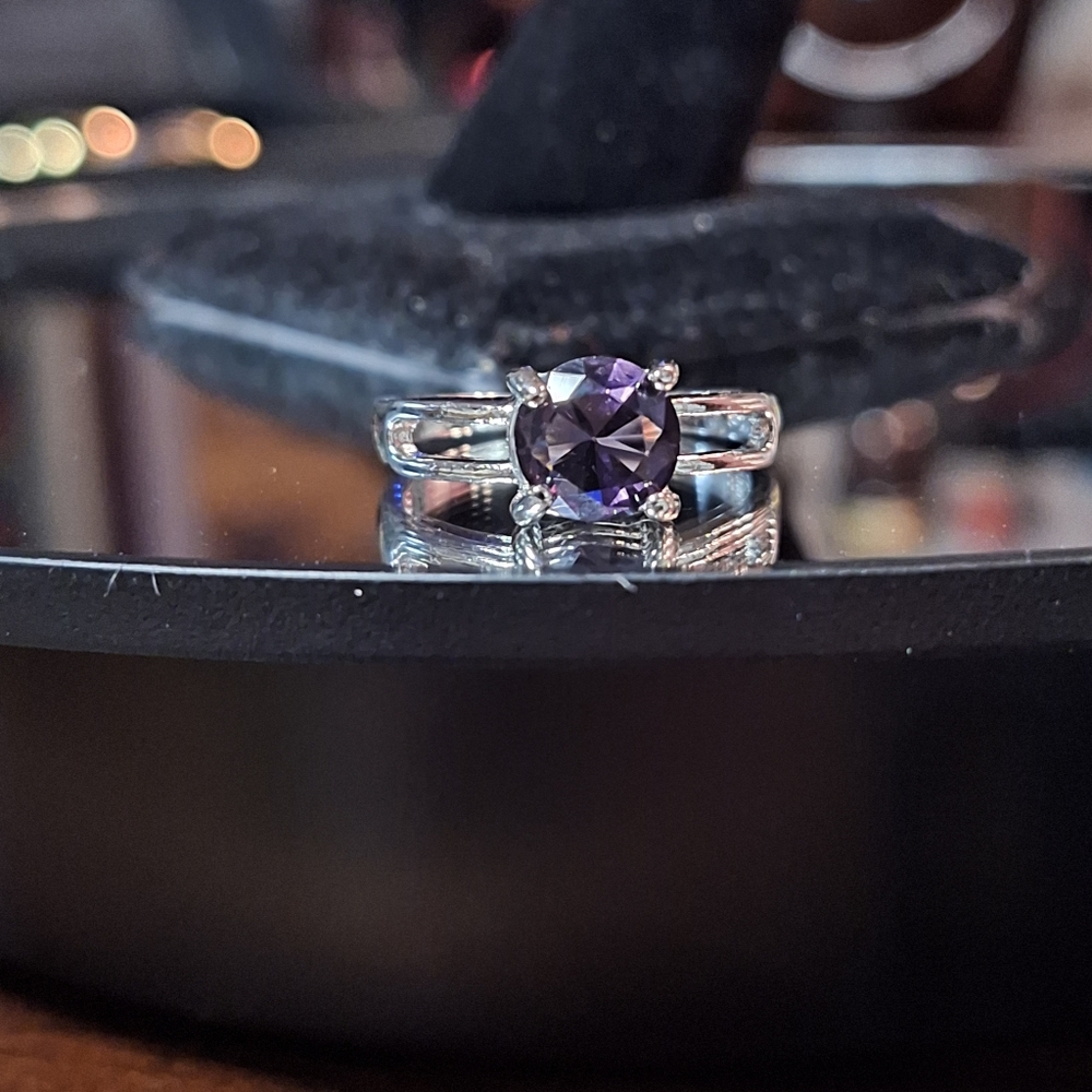 Purple Topez Gemstone Ring size 8.5